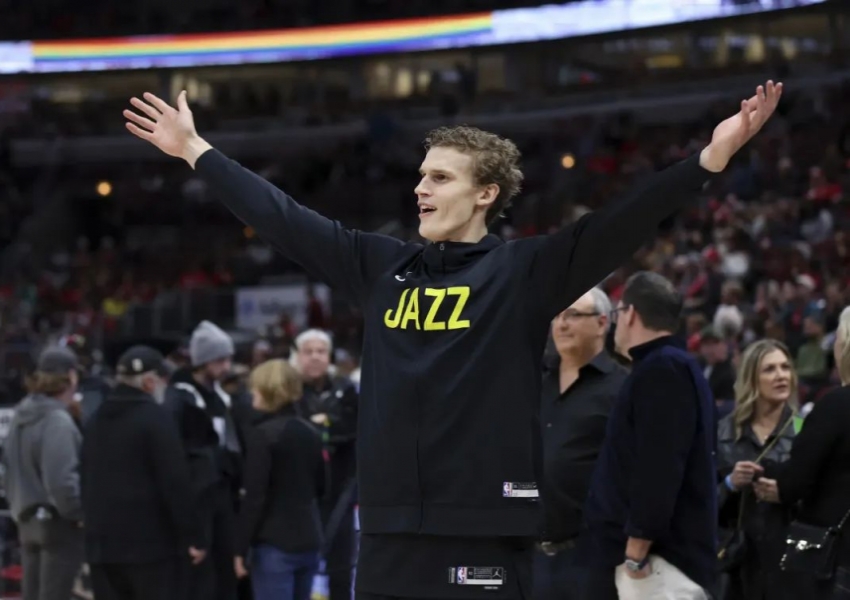 Half the League Wants Him! Is Lauri Markkanen Worth 5 First-Round Picks?-2