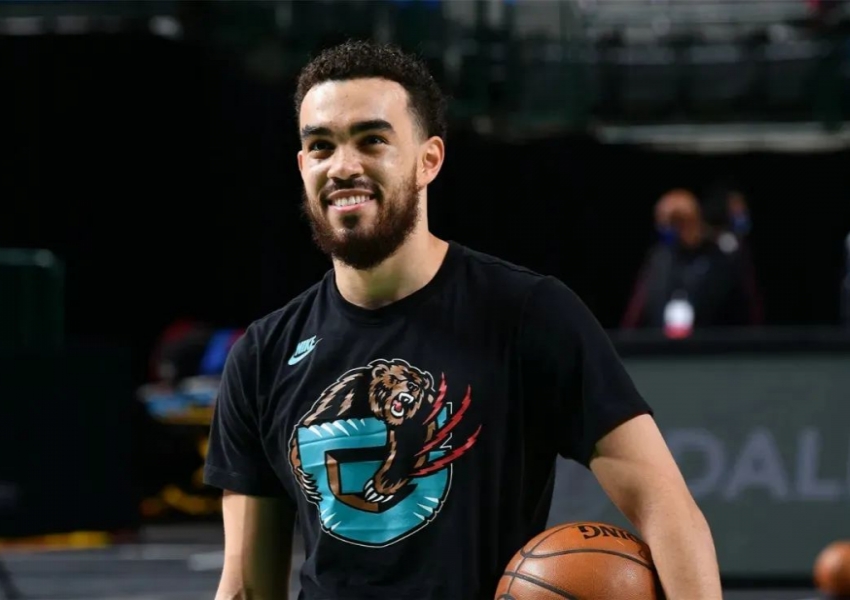 Official Announcement! S-Tier Move! What Can Tyus Jones Bring to the Suns?-2