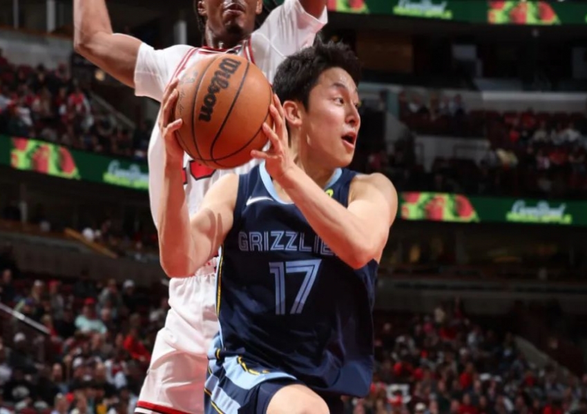 +17 Plus-Minus! Will Yuki Kawamura's Performance Keep Him in the NBA?-2