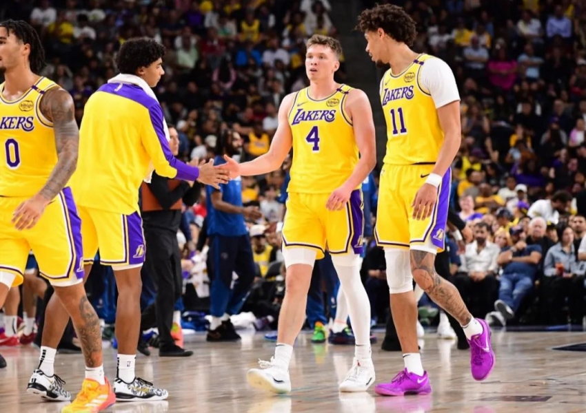 Explosive Start! Lakers Preseason Debut Reveals Two Surprises, Was the $32M Contract Worth It?-0