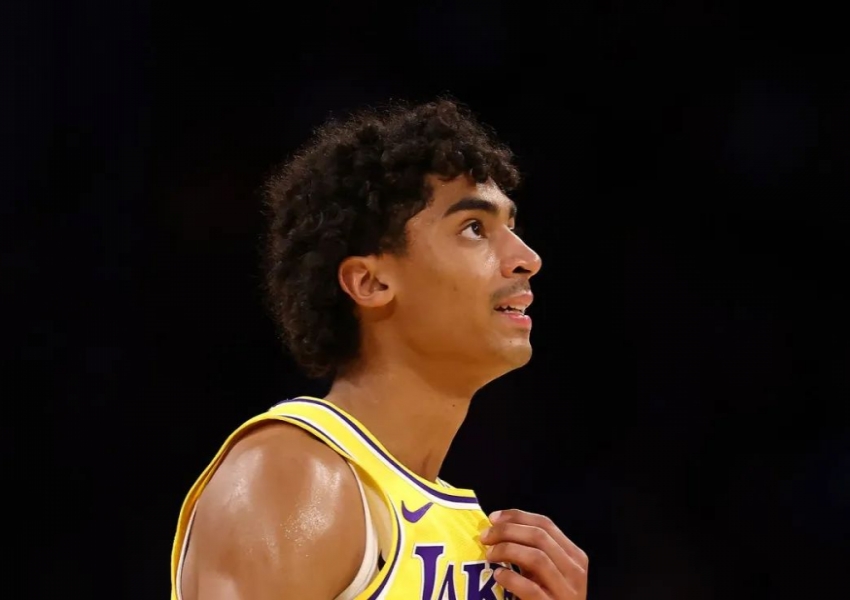 Explosive Start! Lakers Preseason Debut Reveals Two Surprises, Was the $32M Contract Worth It?-1