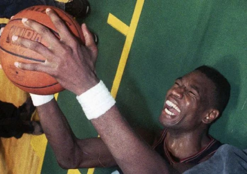 Farewell to a Legend: 10 Key Memories of Dikembe Mutombo-2